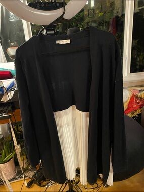 Sandro Black Open Cardigan with White Pleated Back Pane